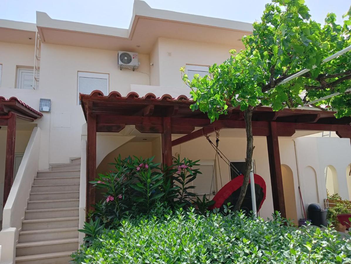Lazaros & Pagona Houses 2 เอียราเปตรา ภายนอก รูปภาพ